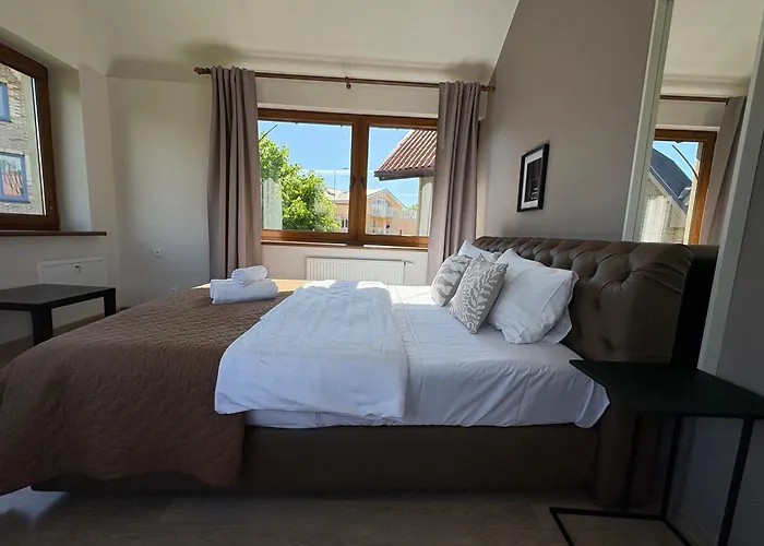 Stylish & Sunny - Near Concert Hall - No 21 *